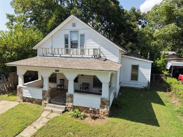 1316 E 9th St, Shawnee, OK 74801