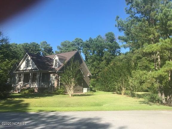 4th image of 207 Prancer Dr
