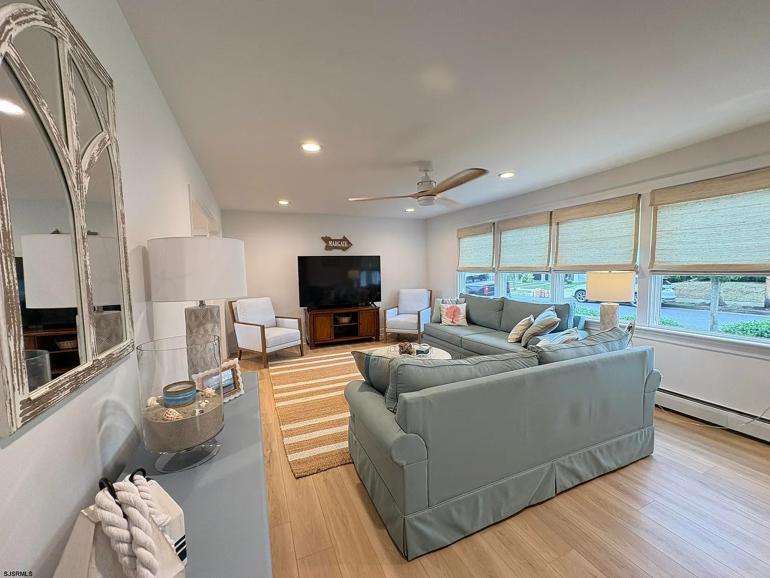 4 bed, 2.0 bath, 1900 sqft, $80,000 — Photo 3