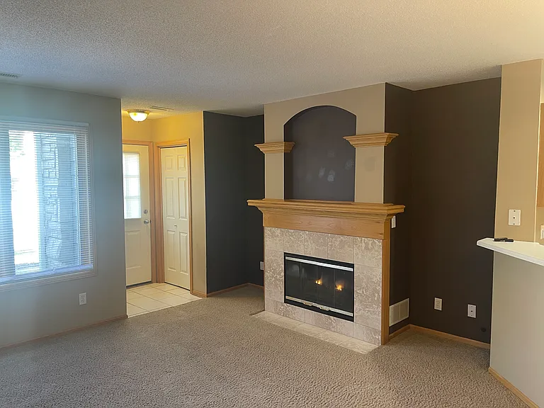 811 Burr Oaks Dr #502 — Photo 17