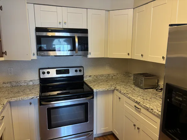 5718 Marvin Loving Dr APT 117, Garland, TX 75043