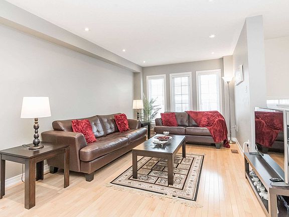4th image of 4950 Albina Way #174