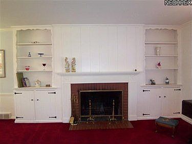4th image of 80 N Strawberry Ln