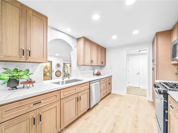 22482 Formentor #15, Mission Viejo, CA 92692