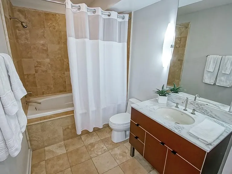 801 Saint Joseph St #1 PENTHOUSE — Photo 24