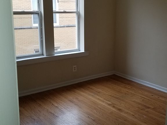 2nd image of 3320 W Palmer St #3S