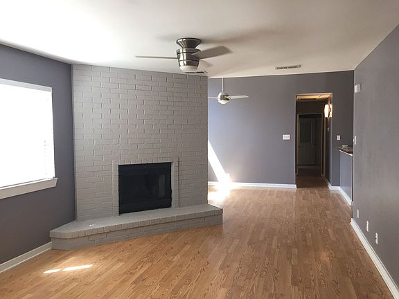 3rd image of 13102 Brook Garden Ln