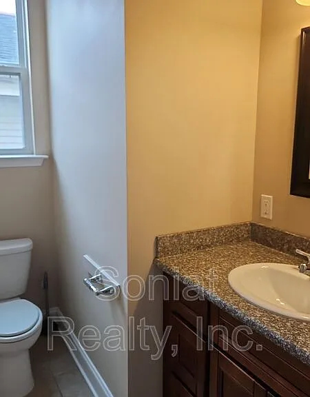 4124 Eagle St — Photo 5