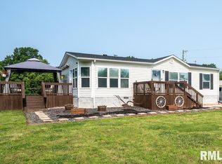 11271 W Center Rd, Mulkeytown, IL 62865