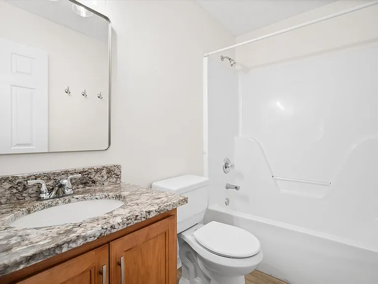 8218 Edgewood Dr — Photo 14