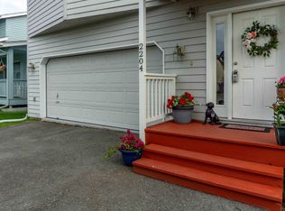 2204 Stockdale Cir, Anchorage, AK 99515