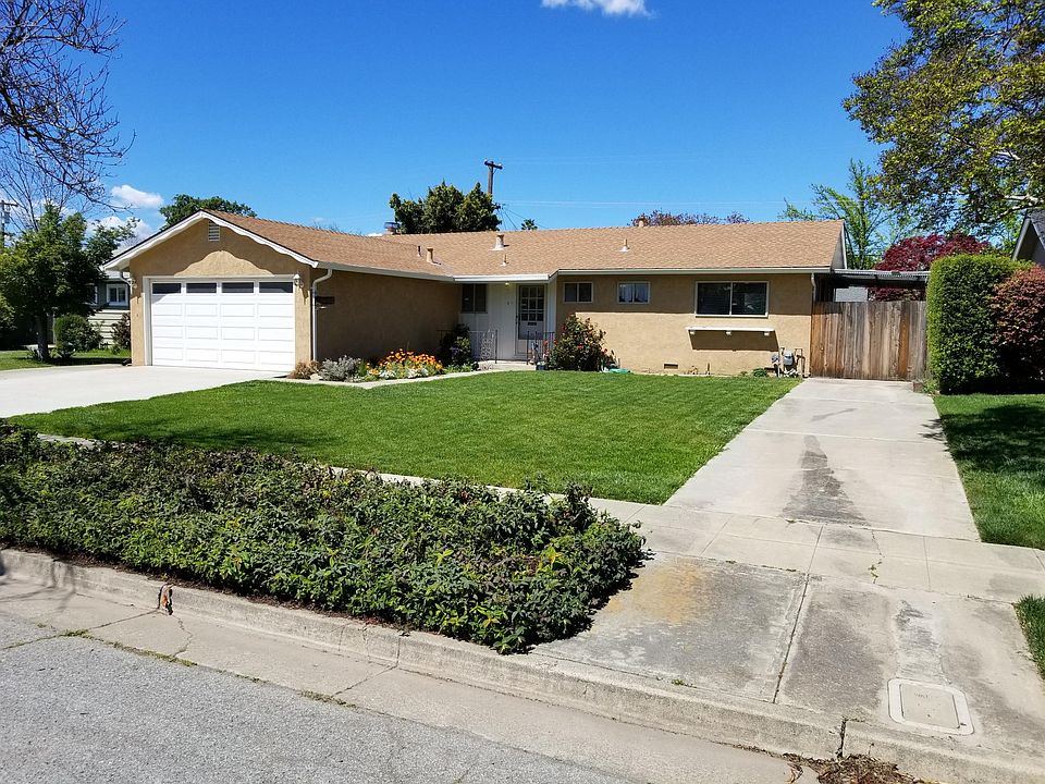 1st image of 1467 Hauck Dr