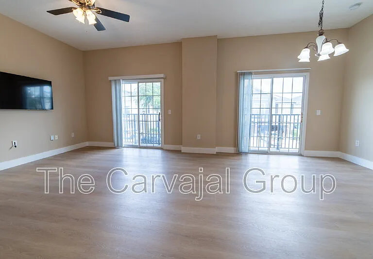 6646 S Goldenrod Rd #A — Photo 14