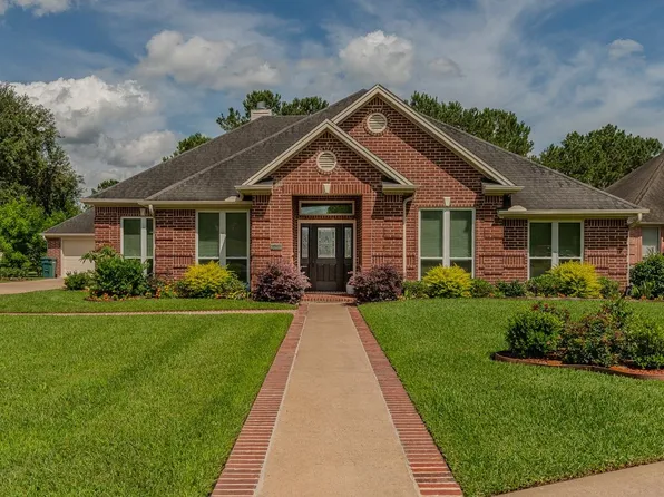 3765 Seminole Dr, Beaumont, TX 77707
