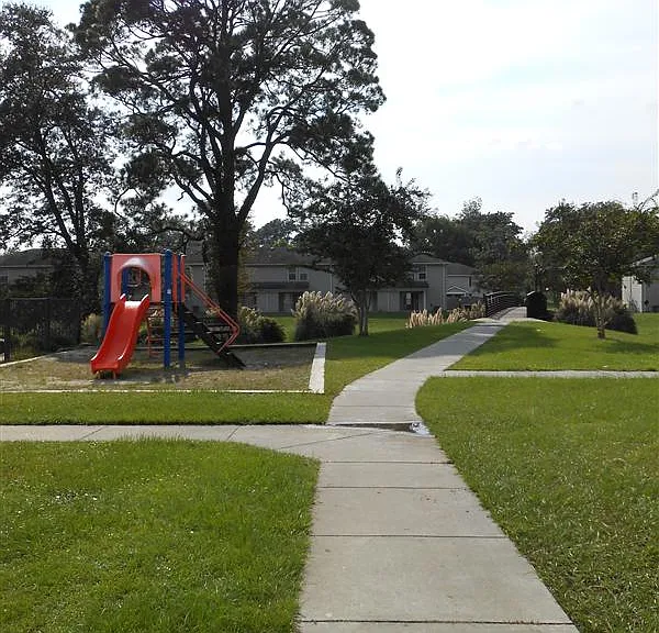 Peachwood Place Apartments — Photo 7