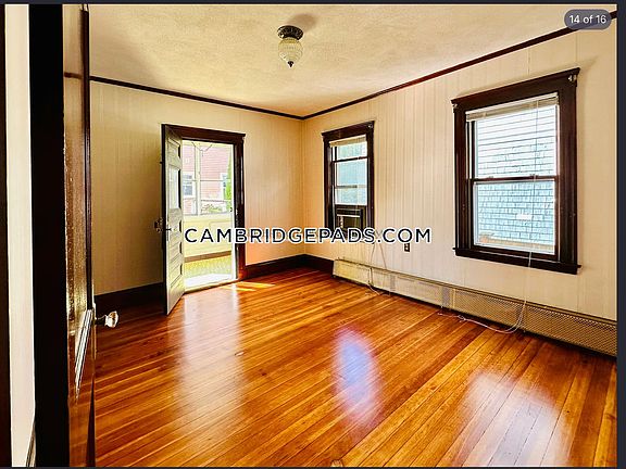 2nd image of 9 Roberts Rd #3