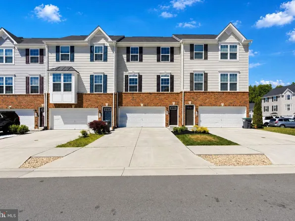 602 Rolling Valley Dr, Fredericksburg, VA 22405