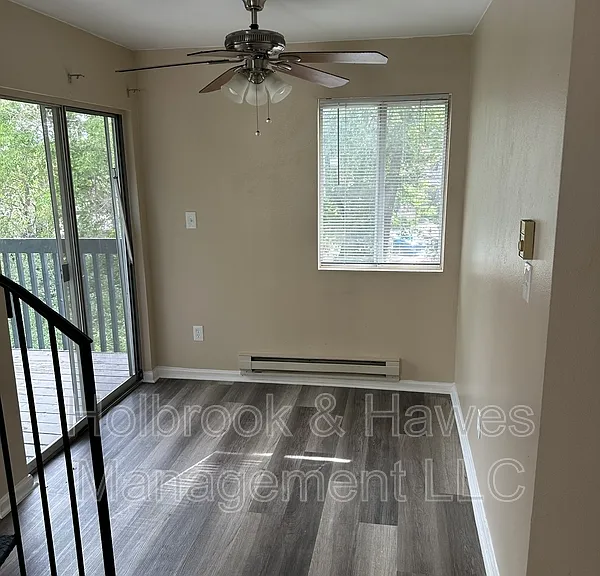 4531 Boardwalk Dr W #W-W-9 — Photo 8