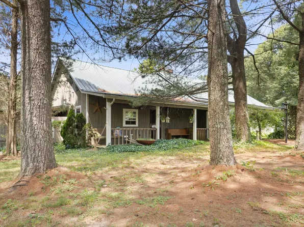 3135 Wahl Rd, Hamersville, OH 45130
