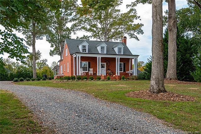 1st image of 5009 Abernethy Park Dr