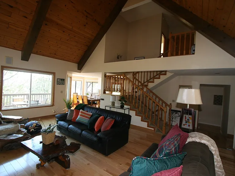 1273 Yosemite Dr — Photo 24