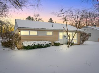 1102 E Delaware Ave, Urbana, IL