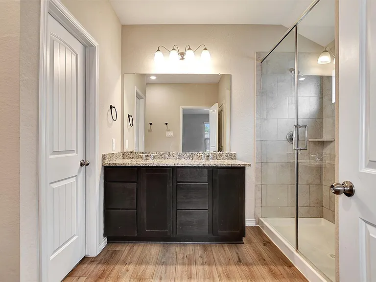 1006 Fannin St — Photo 24
