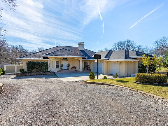 2nd image of 14242 Noble Oaks Dr