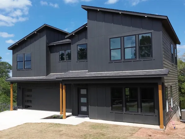 120 Kaelepulu Dr, Bastrop, TX 78602