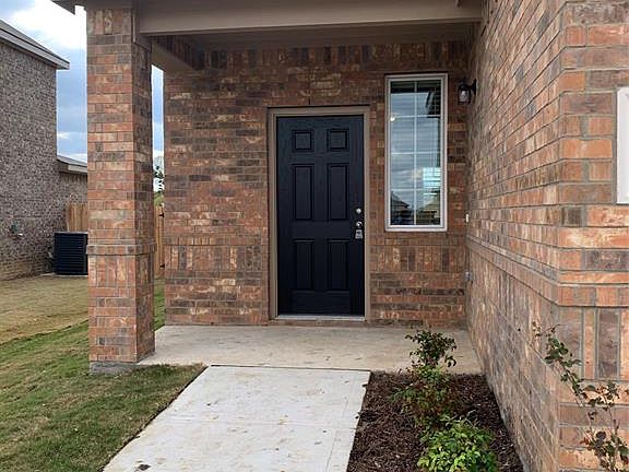 3rd image of 1317 Kinglet Dr