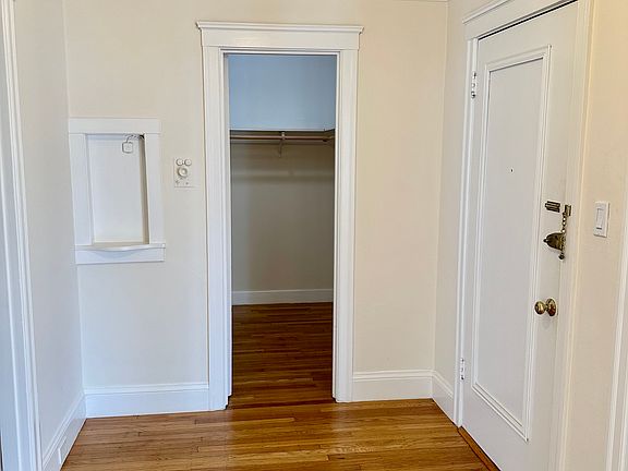 4th image of 2745 Webster St #5
