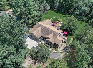 3437 Vilas Rd, Cottage Grove, WI 53527