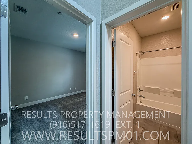 587 River St — Photo 26