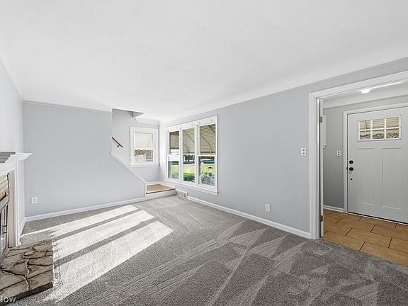 2nd image of 2809 Stark Dr