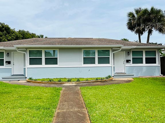 3rd image of 914 N Wild Olive Ave