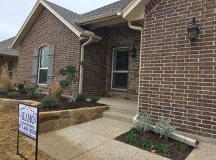 1025 Thistle Hill Trl, Weatherford, TX 76087