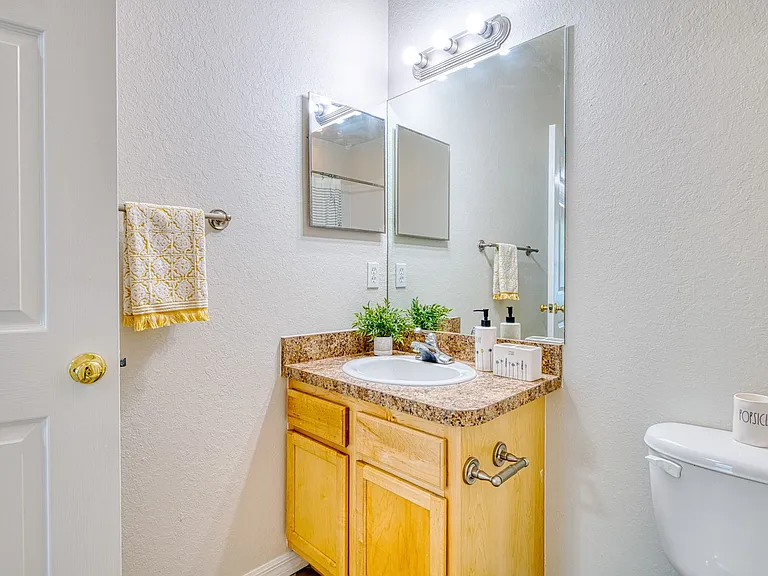 4125 SW 31st St — Photo 47
