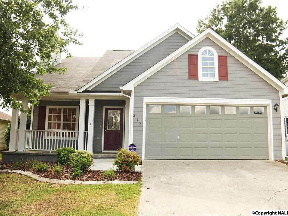 1st image of 235 River Oaks Dr
