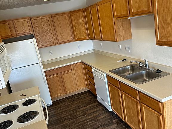 2nd image of 4310 10th Ave S #203