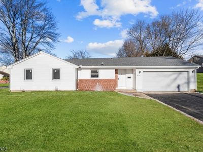 216 Eagle Dr, Emerson, NJ, 07630