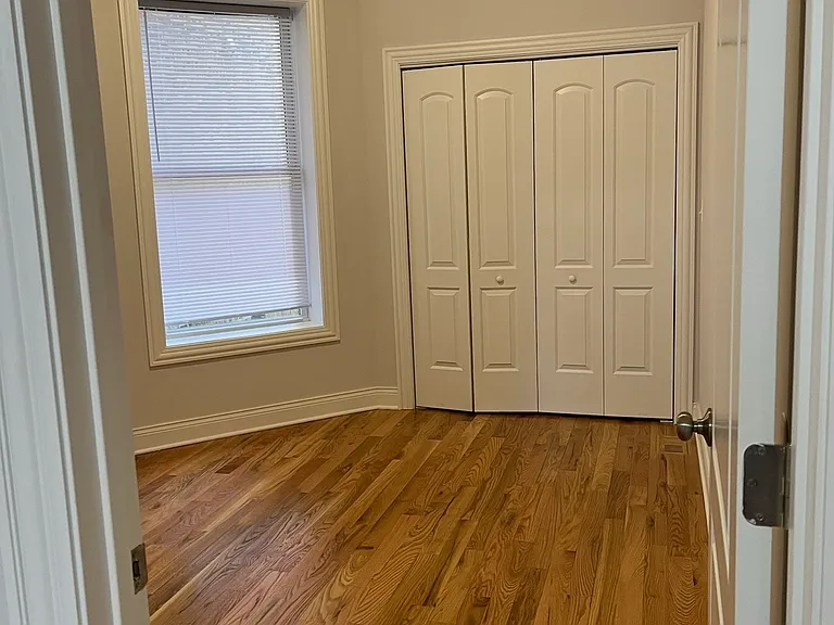 3711 N Sheffield Ave #2 — Photo 5