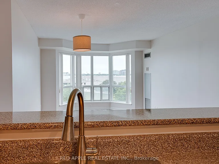 11 Lee Centre Dr #707 — Photo 14