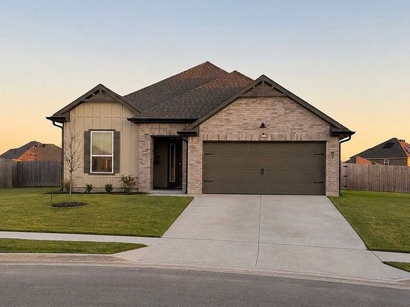 713 Nancy Olivia Cir