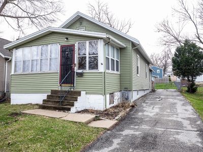 1147 19th Ave SW, Cedar Rapids, IA, 52404
