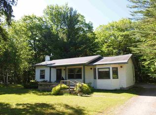 7524 Ridge Rd, Harbor Springs, MI 49740