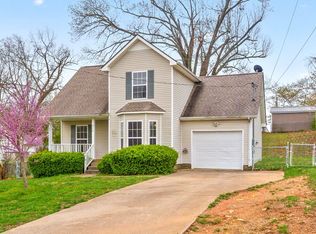 978 Roedeer Dr, Clarksville, TN 37042