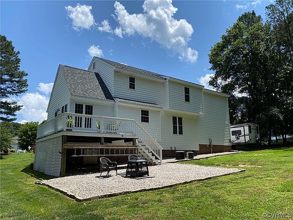 3rd image of 6803 Berkley Davis Ct