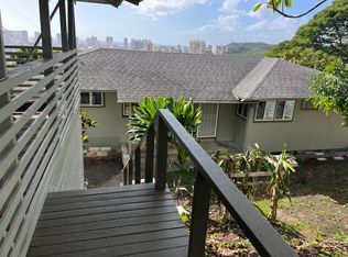 2295 Round Top Dr, Honolulu, HI 96822