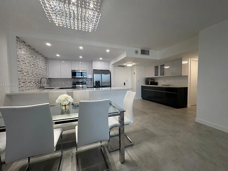 3800 S Ocean Dr #1710 — Photo 8