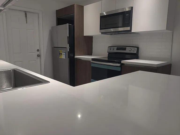 4905 N Flagler Dr #4 — Photo 5